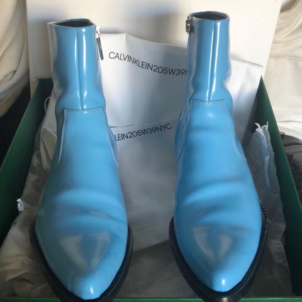 Blue leather boots worn once original box and dust bags